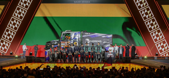 InstaForex loprais team photo